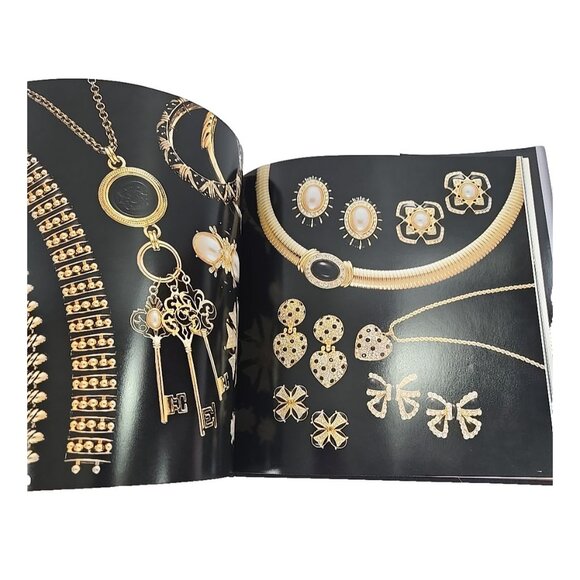 Jewelry by Joan Rivers Hardcover Book Fashion Icon Collectible 1995 1st Edition - Picture 9 of 12